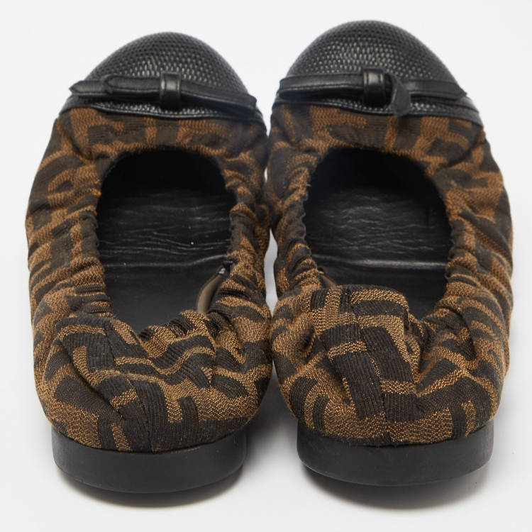 Pre Owned Fendi Tobacco Zucca Canvas and Lizard Embossed Leather Cap Toe Scrunch Ballet Flats Size 39