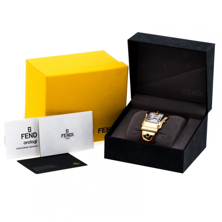 Pre Owned Fendi Mother of Pearl Gold Plated Stainless Steel B.Fendi 3800G Women's Wristwatch 33 mm
