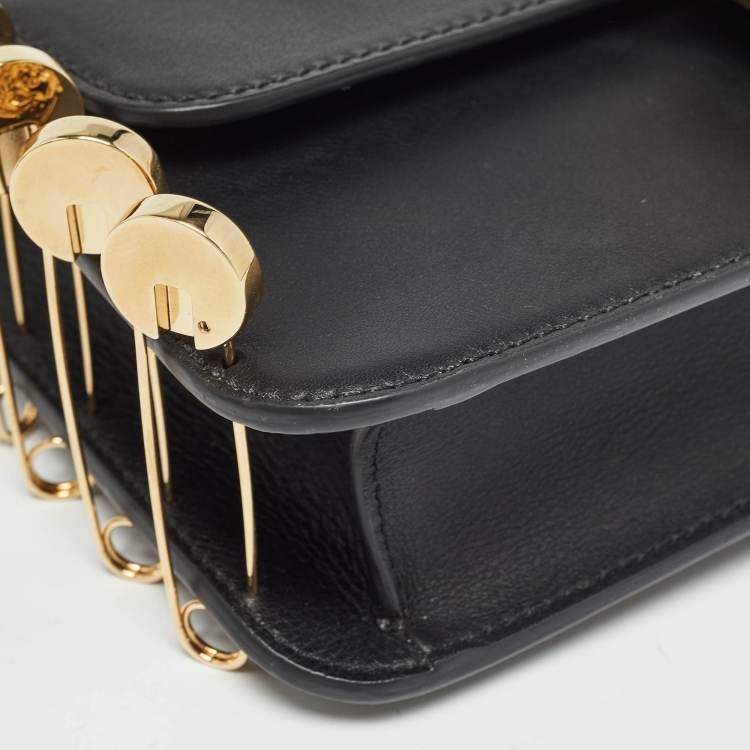 Pre Owned Fendi x Versace Black Leather Fendace Brooch Baguette Bag
