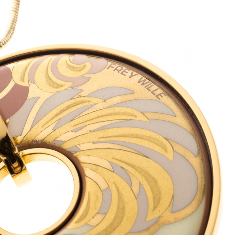 Pre Owned Frey Wille Magic Sphinx Fire Enamel Gold Plated Round Pendant Necklace