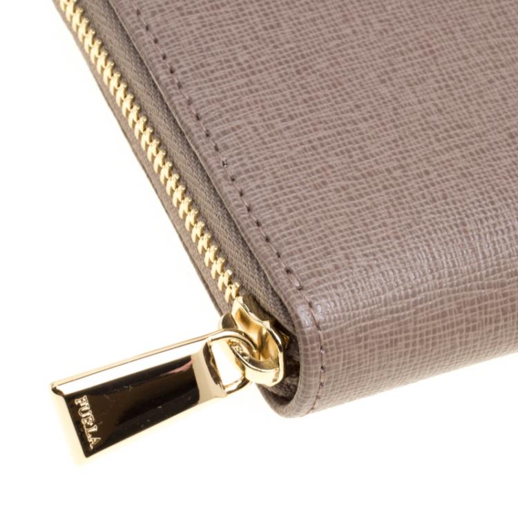 Pre Owned Furla Dark Beige Leather XL Babylon Zip Around Wallet