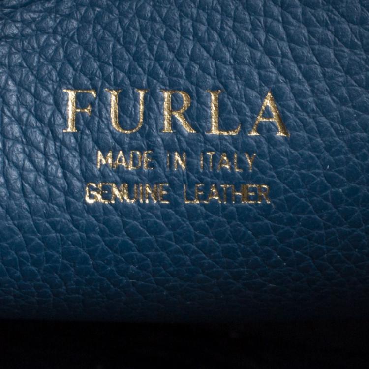 Pre Owned Furla Blue Leather Small Club Crossbody Bag