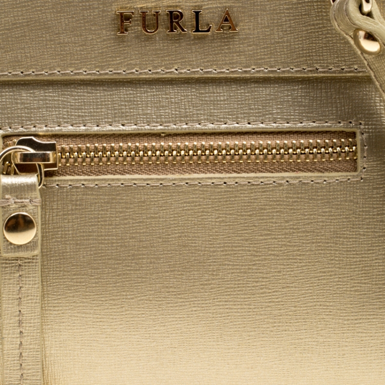 Pre Owned Furla Light Gold Leather Chain Shoulder Bag
