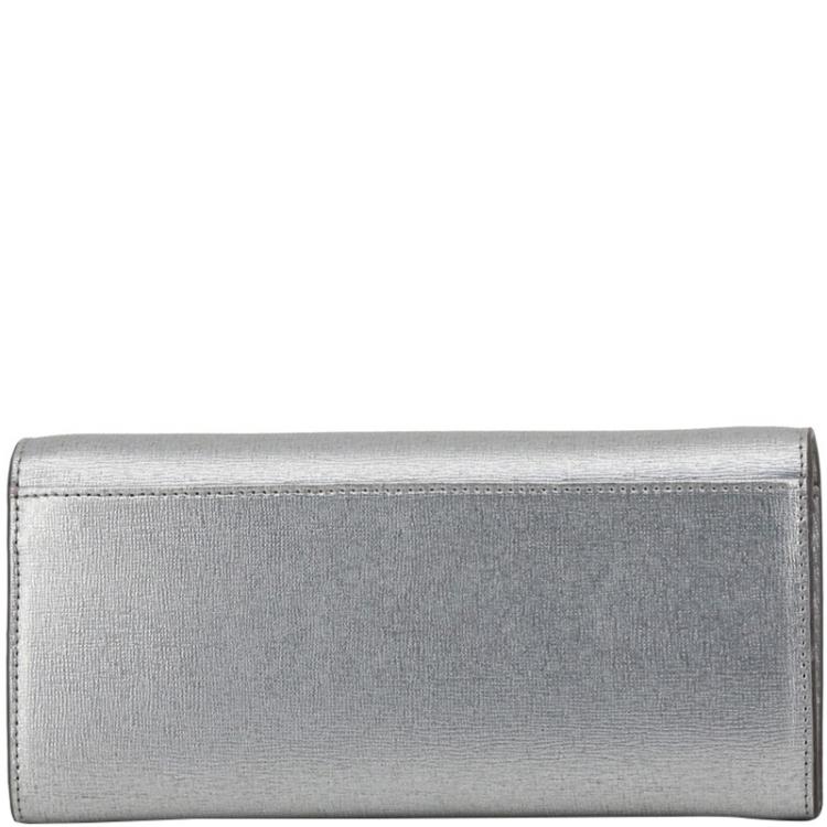 Pre Owned Furla Silver Leather Babylon WOC Clutch Bag