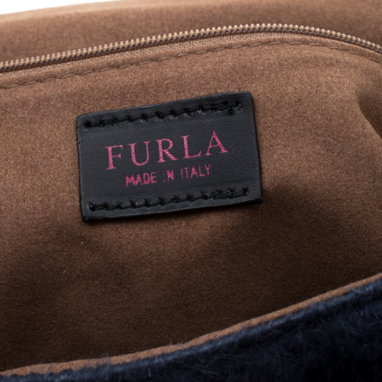 مملوكة مسبقًا Furla Dark Blue Fur Caos Medium Shoulder Bag