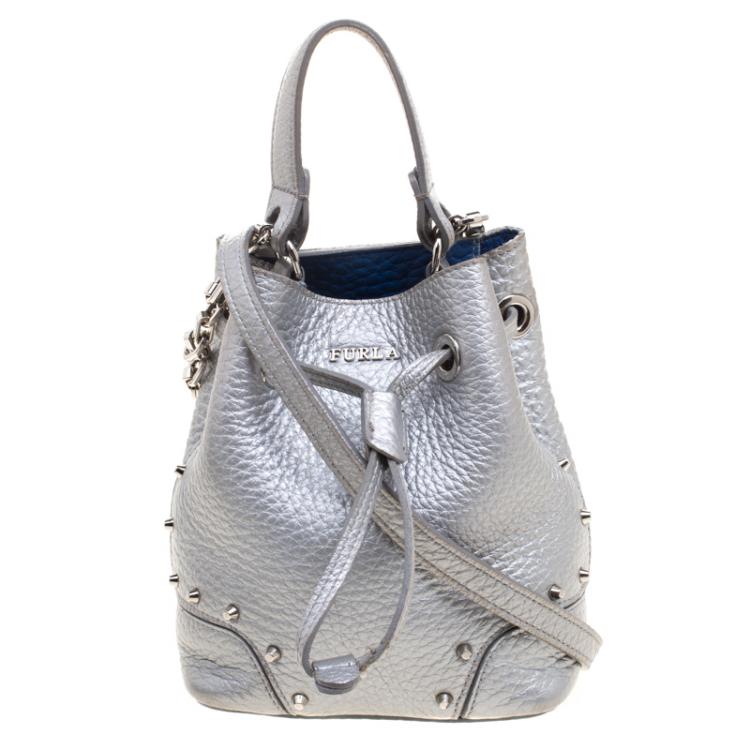 Pre Owned Furla Silver Leather Stacy Drawstring Bucket Bag