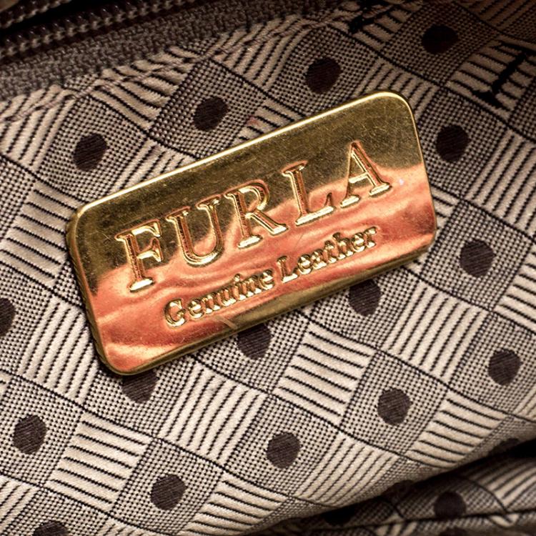 Pre Owned Furla Red Leather Ruffle Clutch