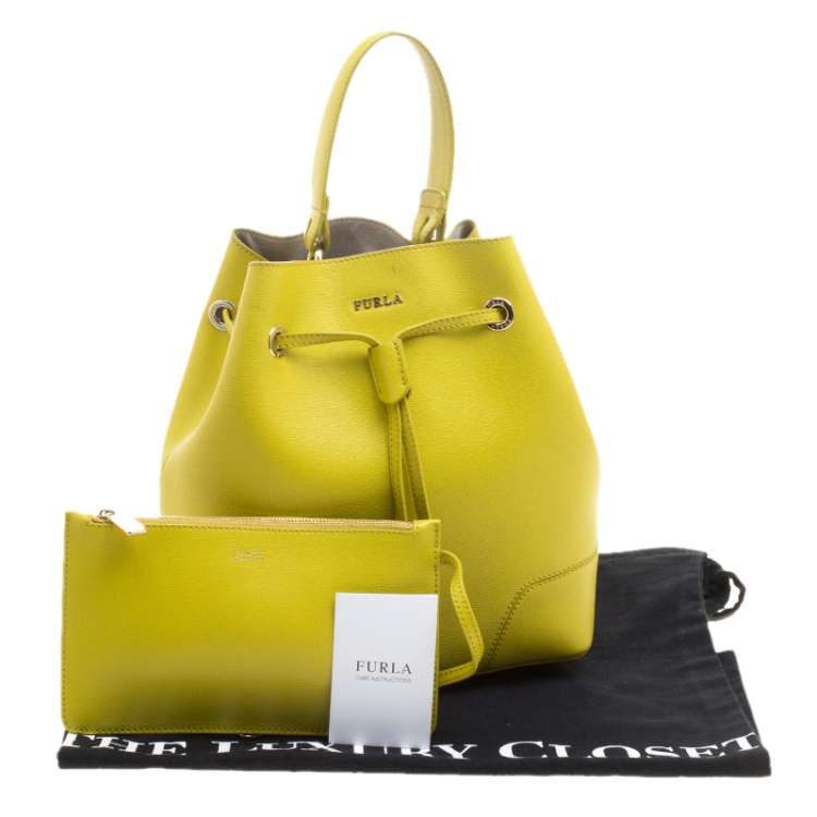 Pre Owned Furla Yellow Green Leather Stacy Drawstring Bucket Bag