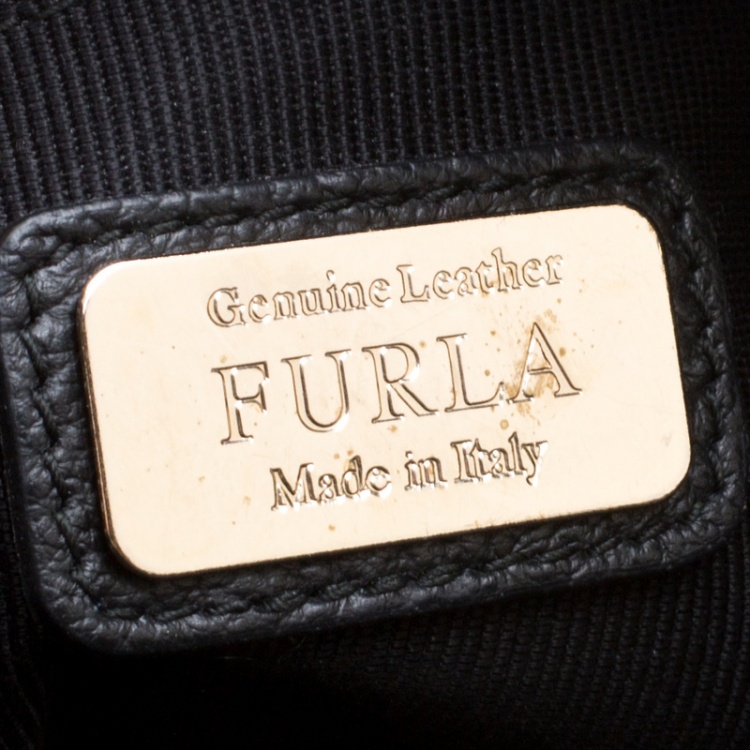 مملوكة مسبقًا Furla Black Leather Dome Satchel