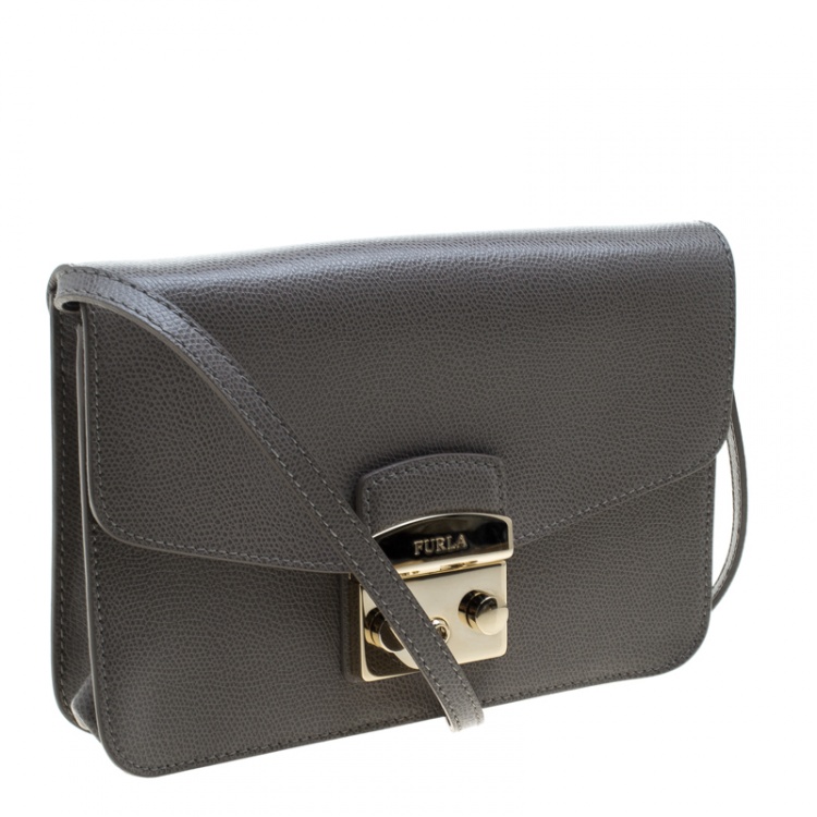 Pre Owned Furla Grey Leather Metropolis Crossbody Bag