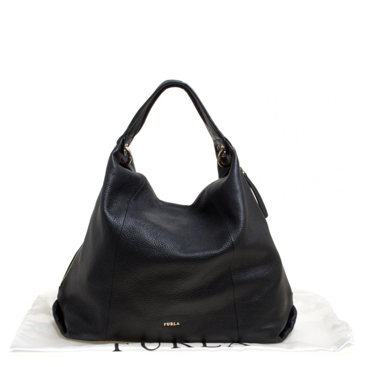 Pre Owned Furla Black Leather Elisabeth Hobo