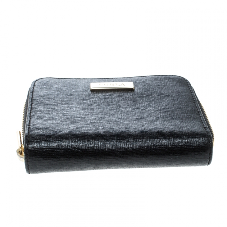 Pre Owned Furla Black Leather Small Classic Zip Around Wallet 