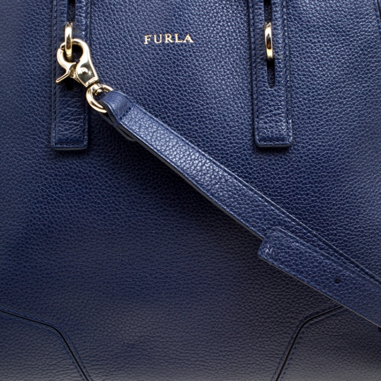 Pre Owned Furla Blue Leather Perla Top Handle Bag