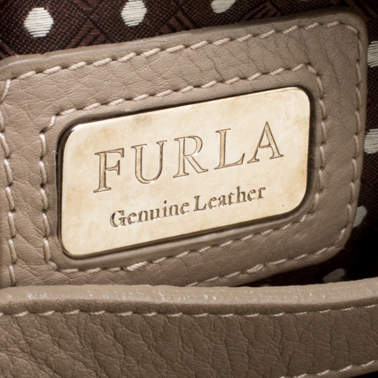 Pre Owned Furla Taupe Leather Shoulder Bag