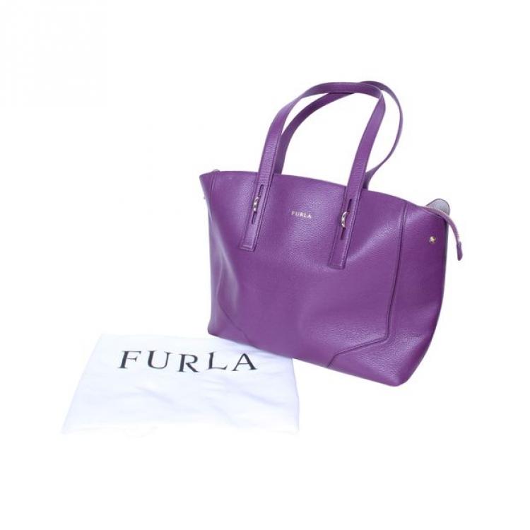 Pre Owned Furla Purple Leather Shoulder Bag