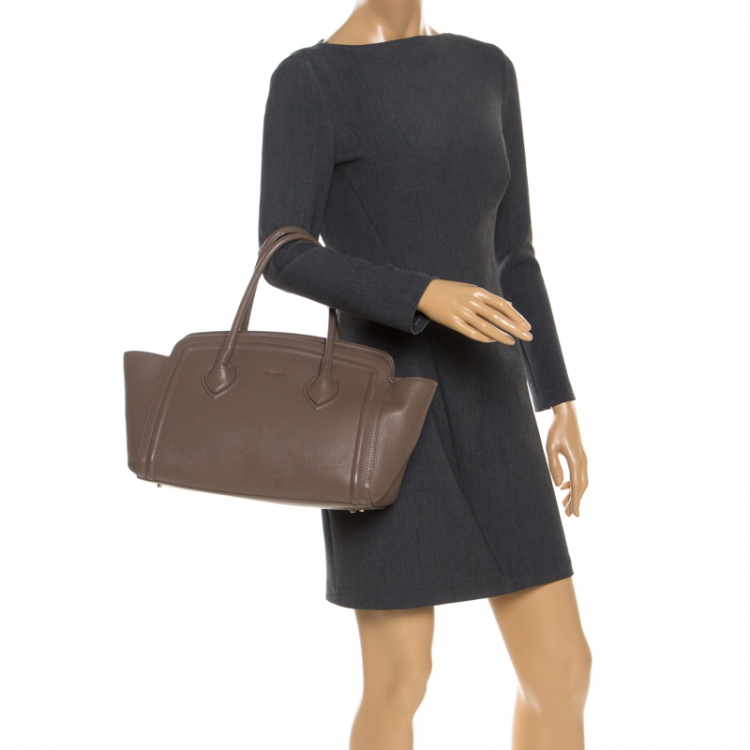 مملوكة مسبقًا Furla Light Brown Leather Shoulder Bag
