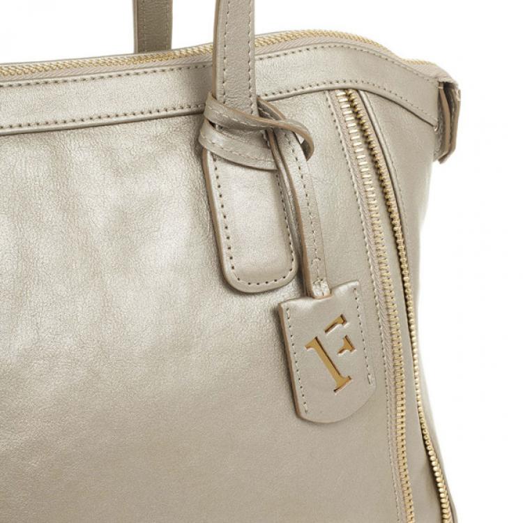 Pre Owned Furla Onyx Pebbled Leather 'Amazzone' Zip Hobo