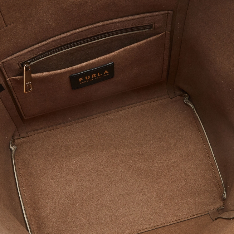 Pre Owned Furla Beige/Cream Leather Toni Perla Tote