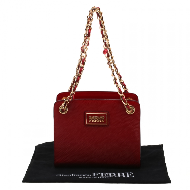 Pre Owned Gianfranco Ferre Red Patent Leather Chain Shoulder Bag