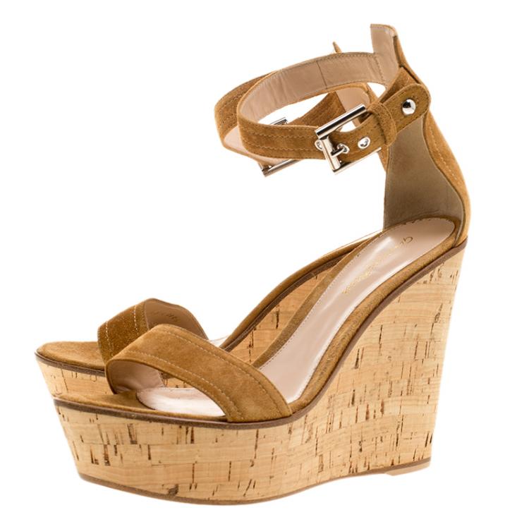 Pre Owned Gianvito Rossi Brown Suede Wedge Sandals Size 40