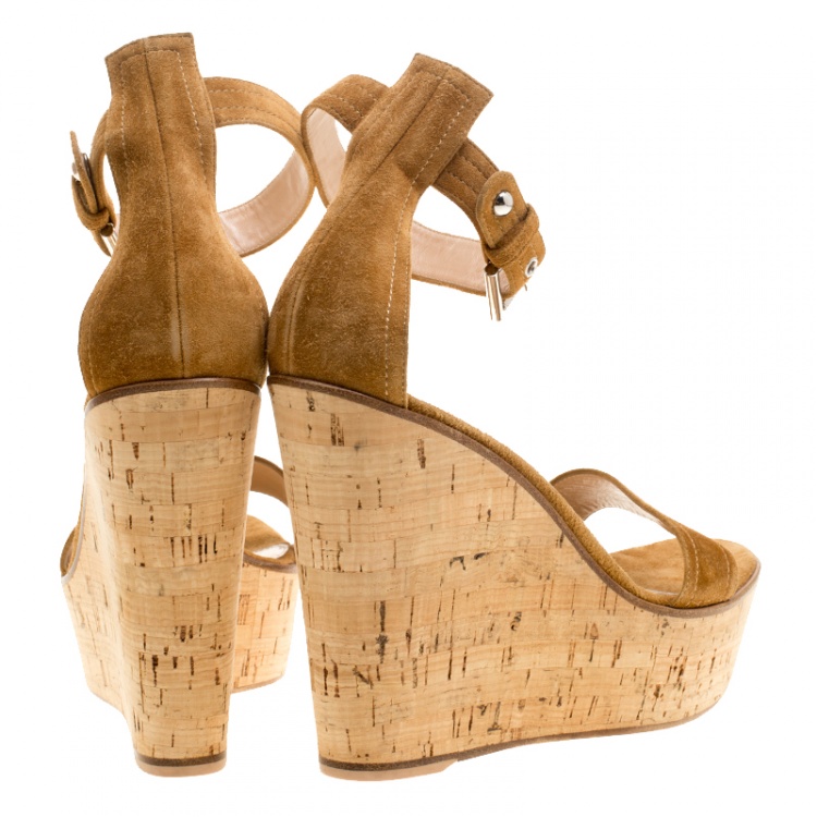 Pre Owned Gianvito Rossi Brown Suede Wedge Sandals Size 40