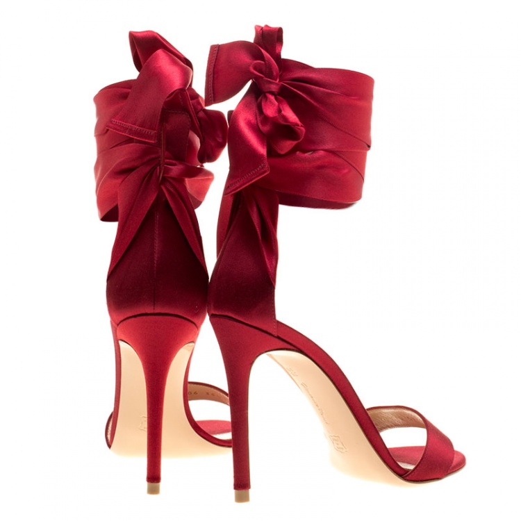Pre Owned Gianvito Rossi Red Satin Gala Ankle Wrap Open Toe Sandals Size 35.5