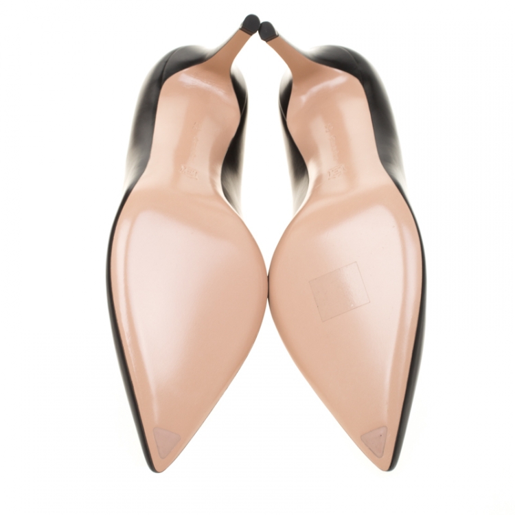 Pre Owned Gianvito Rossi Black Leather Pointed Toe Pumps Size 40.5