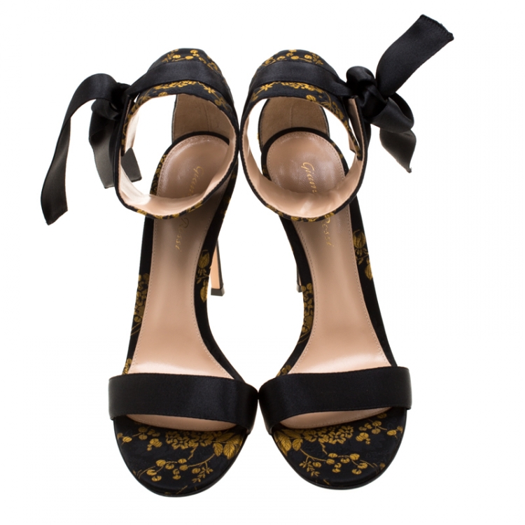 Pre Owned Gianvito Rossi Floral Printed Satin Kimono Ankle Cuff Sandals Size 40