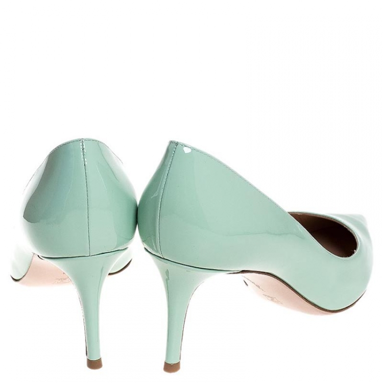 Pre Owned Gianvito Rossi Pistachio Green Pointed Toe Pumps Size 40.5
