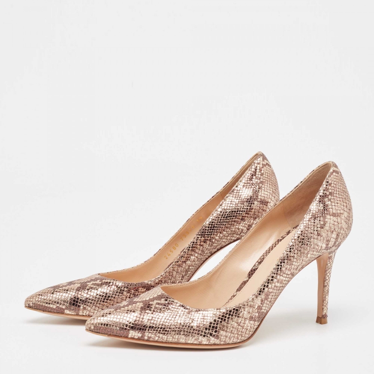 Pre Owned Gianvito Rossi Beige/Brown Python Embossed Leather Pointed Toe Pumps Size 39