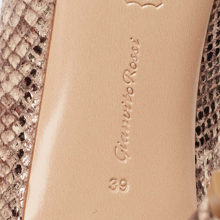 Pre Owned Gianvito Rossi Beige/Brown Python Embossed Leather Pointed Toe Pumps Size 39