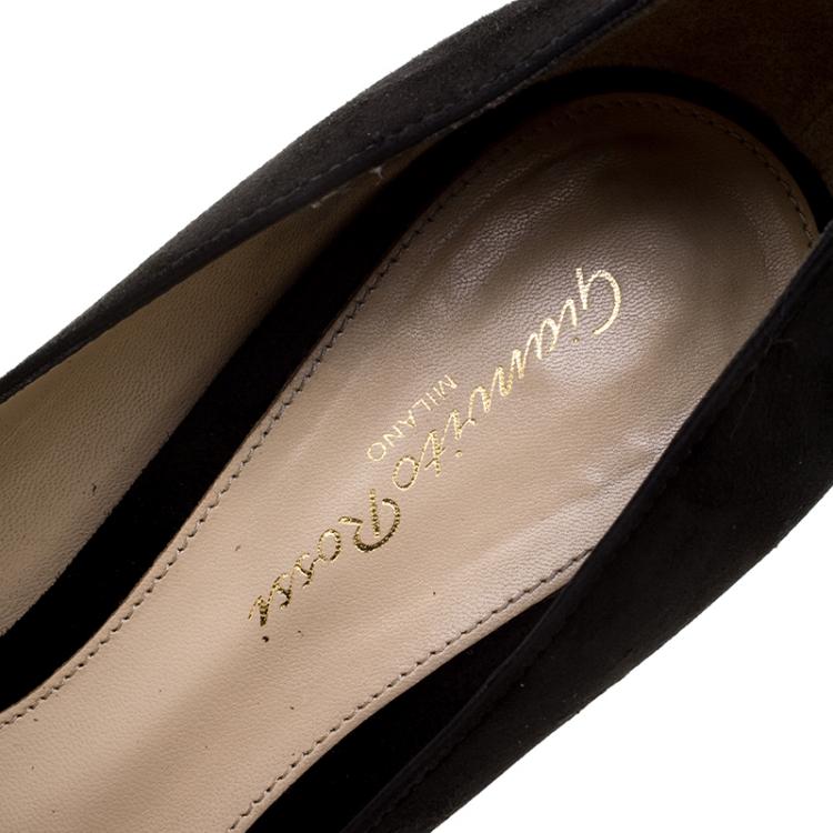 Pre Owned Gianvito Rossi Black Suede Pointed Toe Pumps Size 39