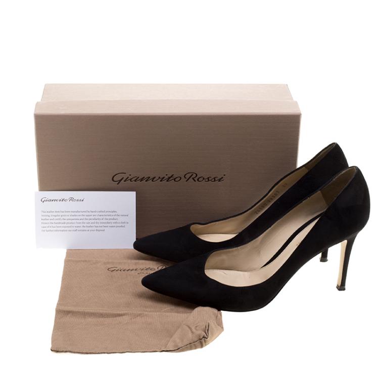 Pre Owned Gianvito Rossi Black Suede Pointed Toe Pumps Size 39