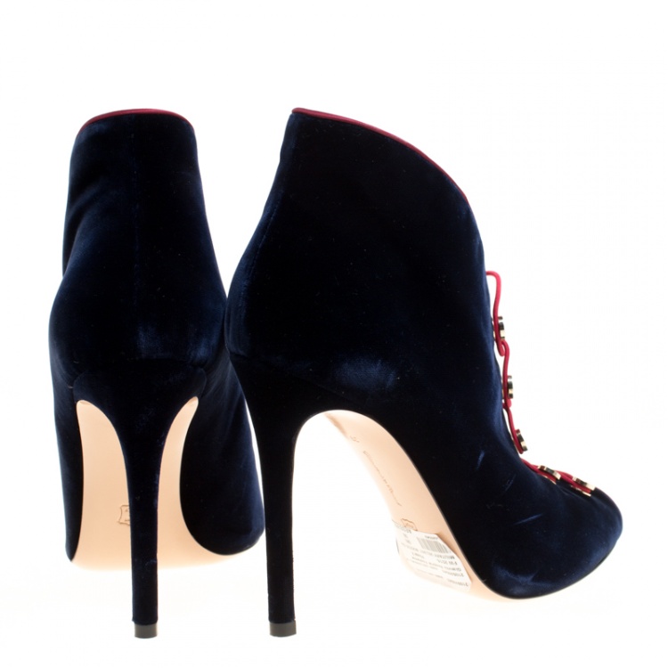 Pre Owned Gianvito Rossi Blue Velvet Miral Open Toe Booties Size 39