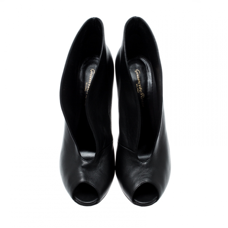 Pre Owned Gianvito Rossi Black Leather Vamp Peep Toe Booties Size 39