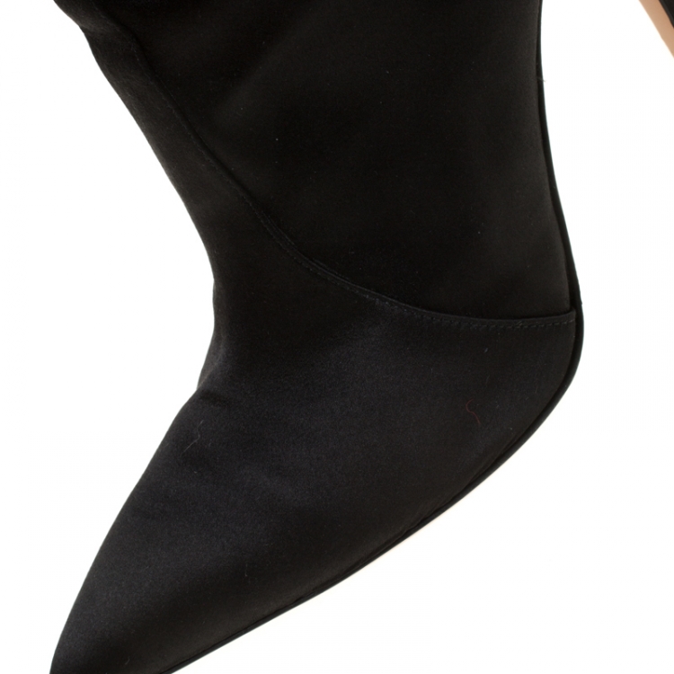 Pre Owned Gianvito Rossi Black Satin Pointed Toe Ankle Boots Size 39