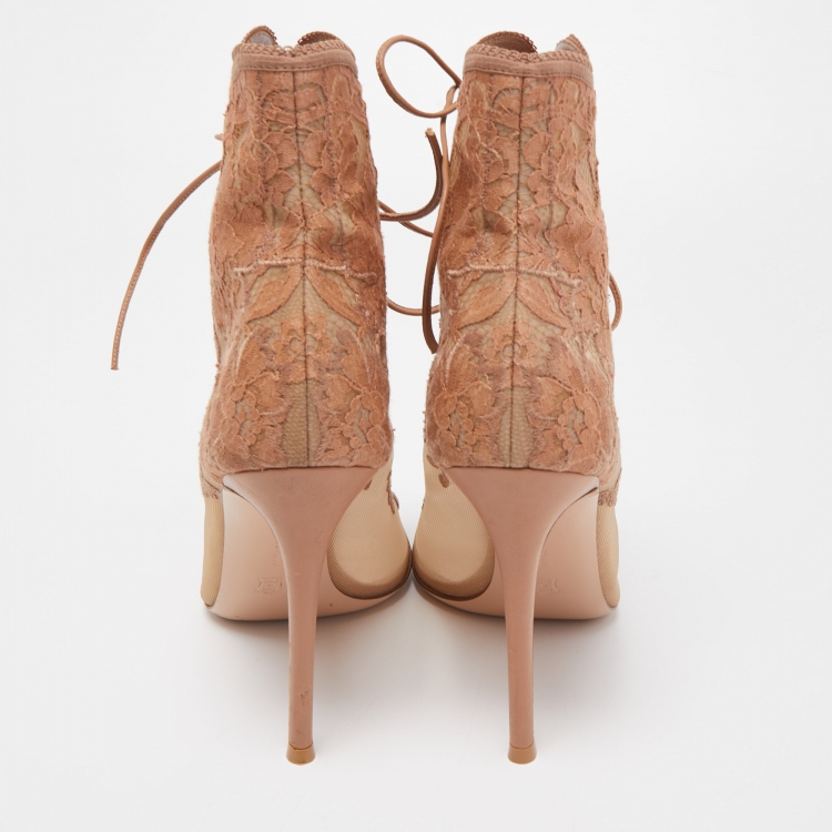 Pre Owned Gianvito Rossi Beige Mesh and Lace Ankle Boots Size 40    