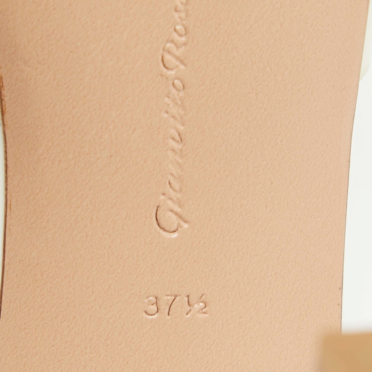 Pre Owned Gianvito Rossi Transparent PVC Slide Sandals Size 37.5