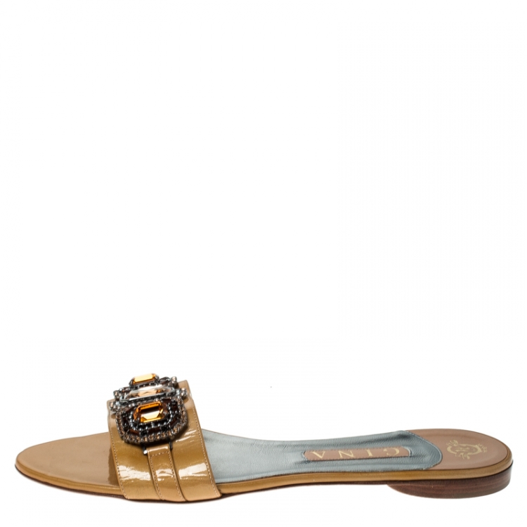 Pre Owned Gina Yellow Patent Leather Crystal Embellished Slip On Flat Sandals Size 41