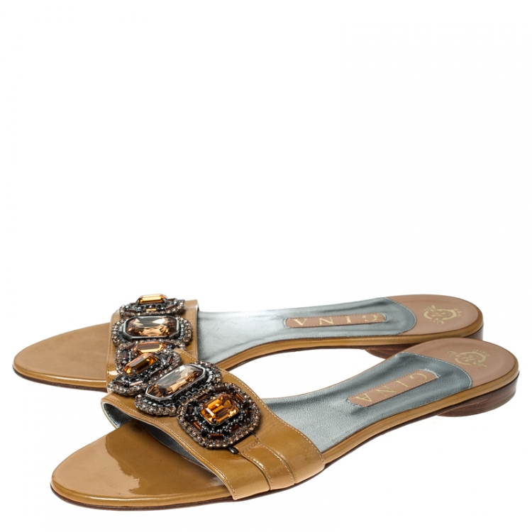 Pre Owned Gina Yellow Patent Leather Crystal Embellished Slip On Flat Sandals Size 41