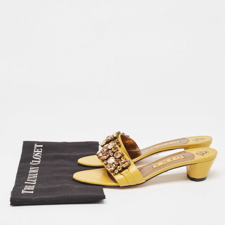 Pre Owned Gina Yellow Leather Crystal Embellished Slide Sandals Size 39