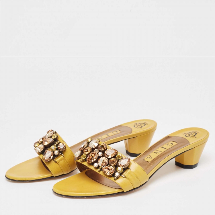 Pre Owned Gina Yellow Leather Crystal Embellished Slide Sandals Size 39