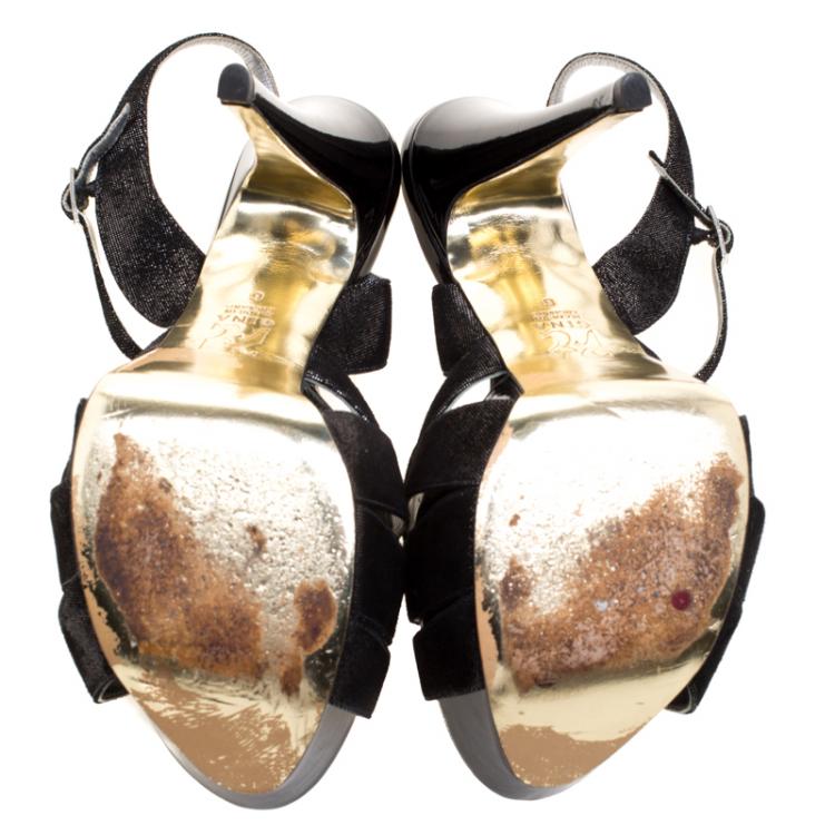 مملوكة مسبقًا Gina Metallic Black Suede T Strap Platform Sandals Size 39