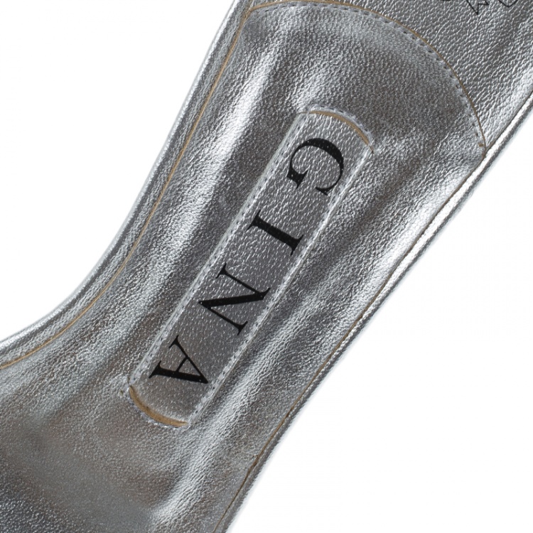 مملوكة مسبقًا Gina Silver Leather Crystal Embellished Sandals Size 37.5