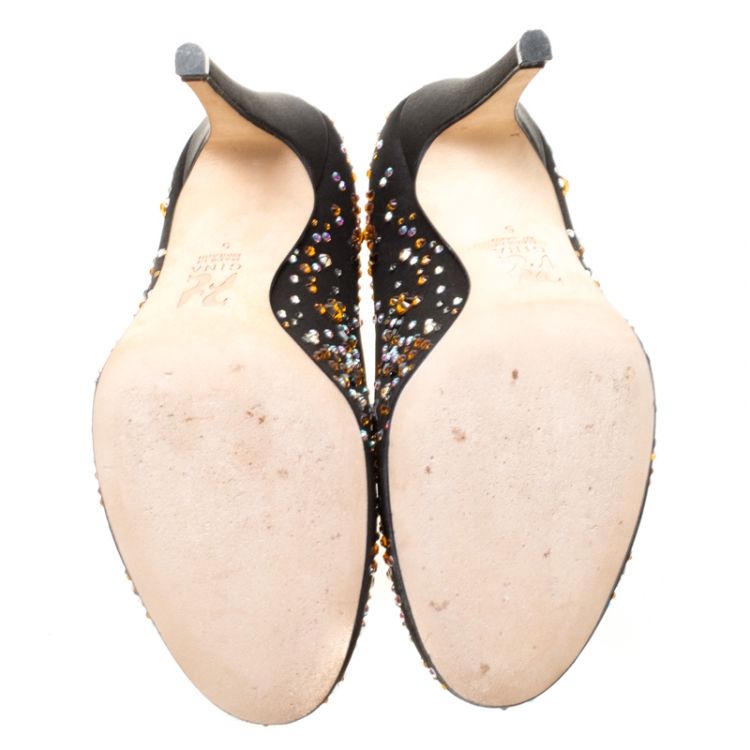 Pre Owned Gina Black Crystal Studded Satin Pumps Size 38