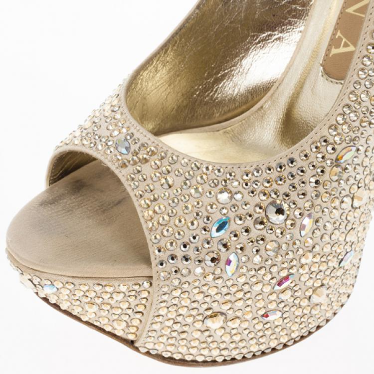مملوكة مسبقًا Gina Camel Satin Sion Swarovski Slingback Sandals Size 37.5