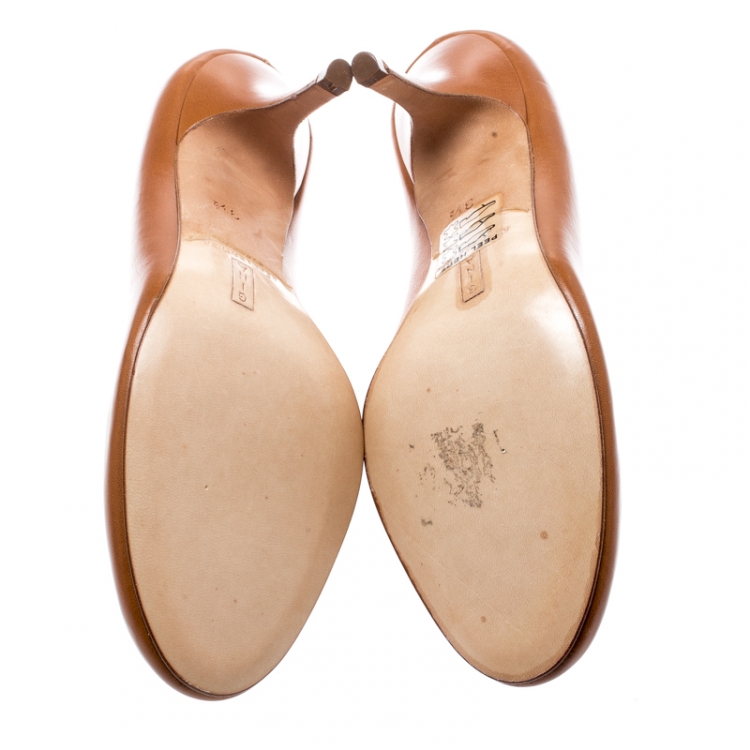 Pre Owned Gina Brown Leather Pumps Size 36.5