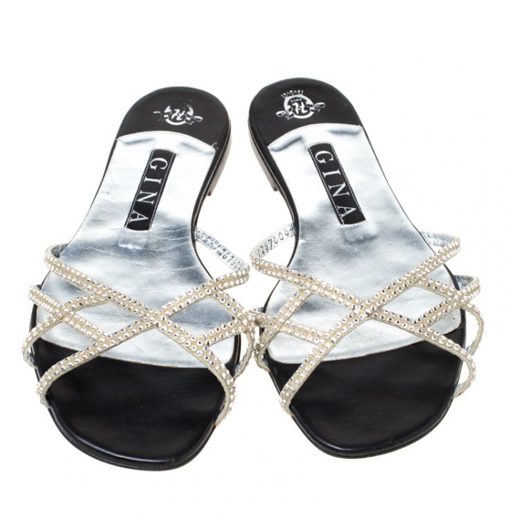Pre Owned Gina Metallic Silver Crystal Embellished Flat Slides Size 39