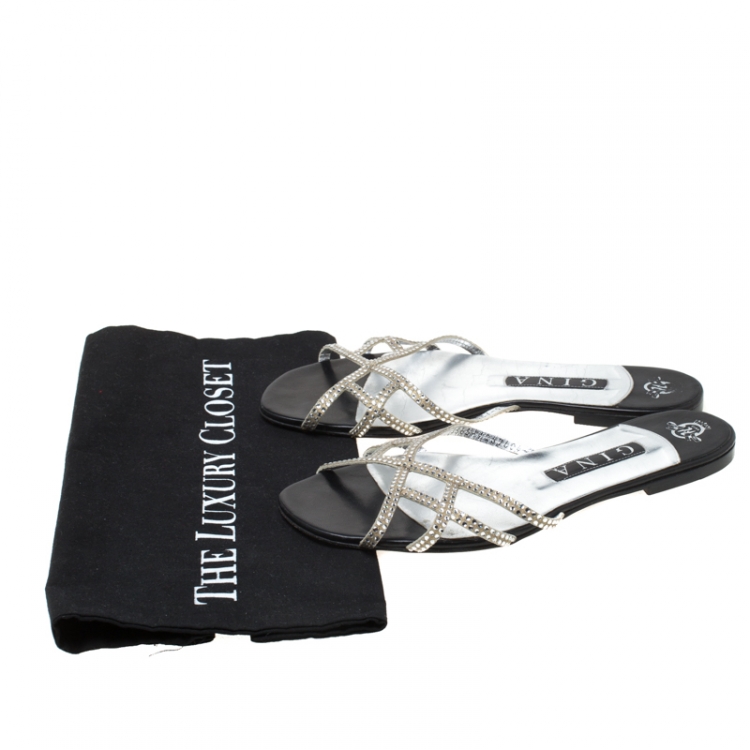 Pre Owned Gina Metallic Silver Crystal Embellished Flat Slides Size 39