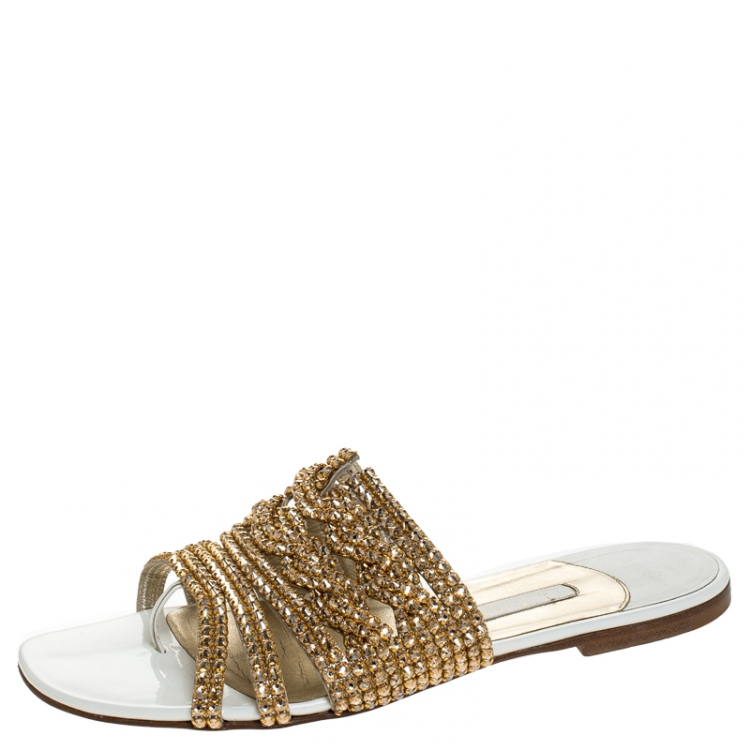 Pre Owned Gina White Crystal Embellished Flat Slides Size 39